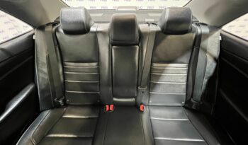 2017 Toyota Camry HYBRID full